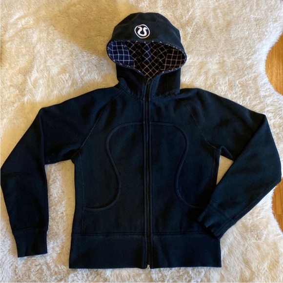 lululemon athletica Tops - Lululemon black Scuba hoodie for woman size 8. Near mint like new shape lined